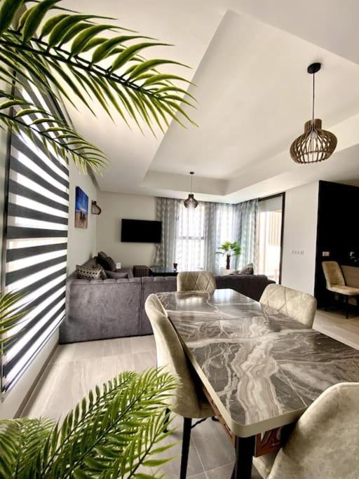 Luxurious Golf & Sea View Beach Apartment With Pool Access - Tamourrit, Taghazout Bay Esterno foto